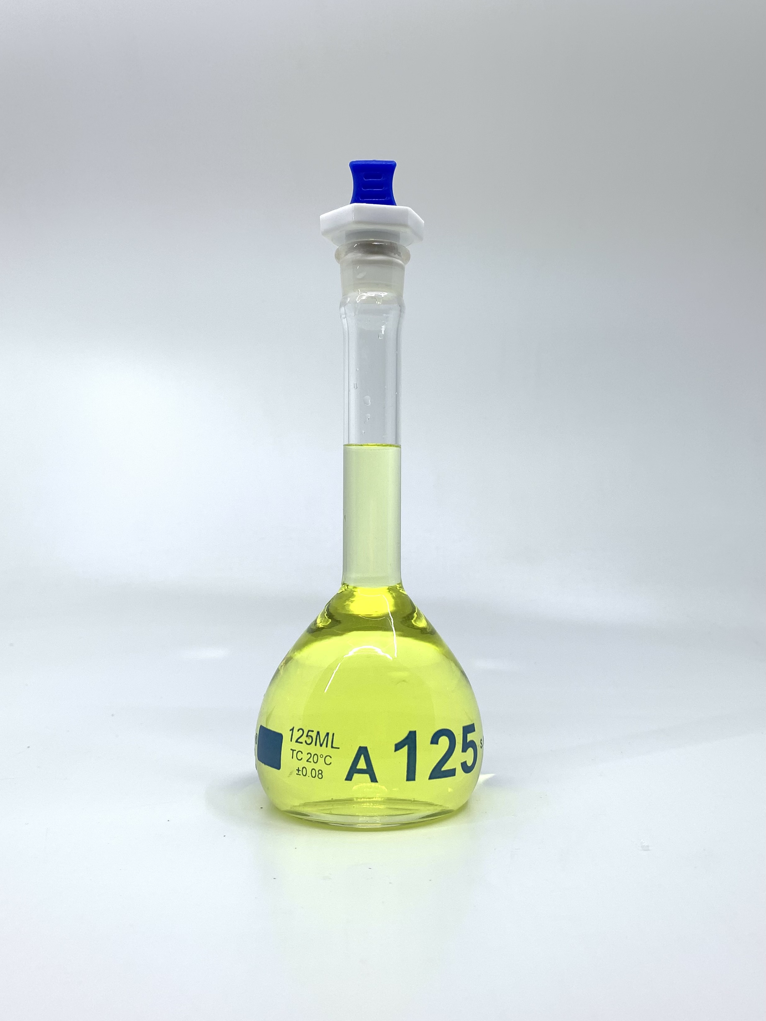 Serialized and Certified Volumetric Flask, Heavy Duty, Wide Mouth, Class A, Odd Sizes