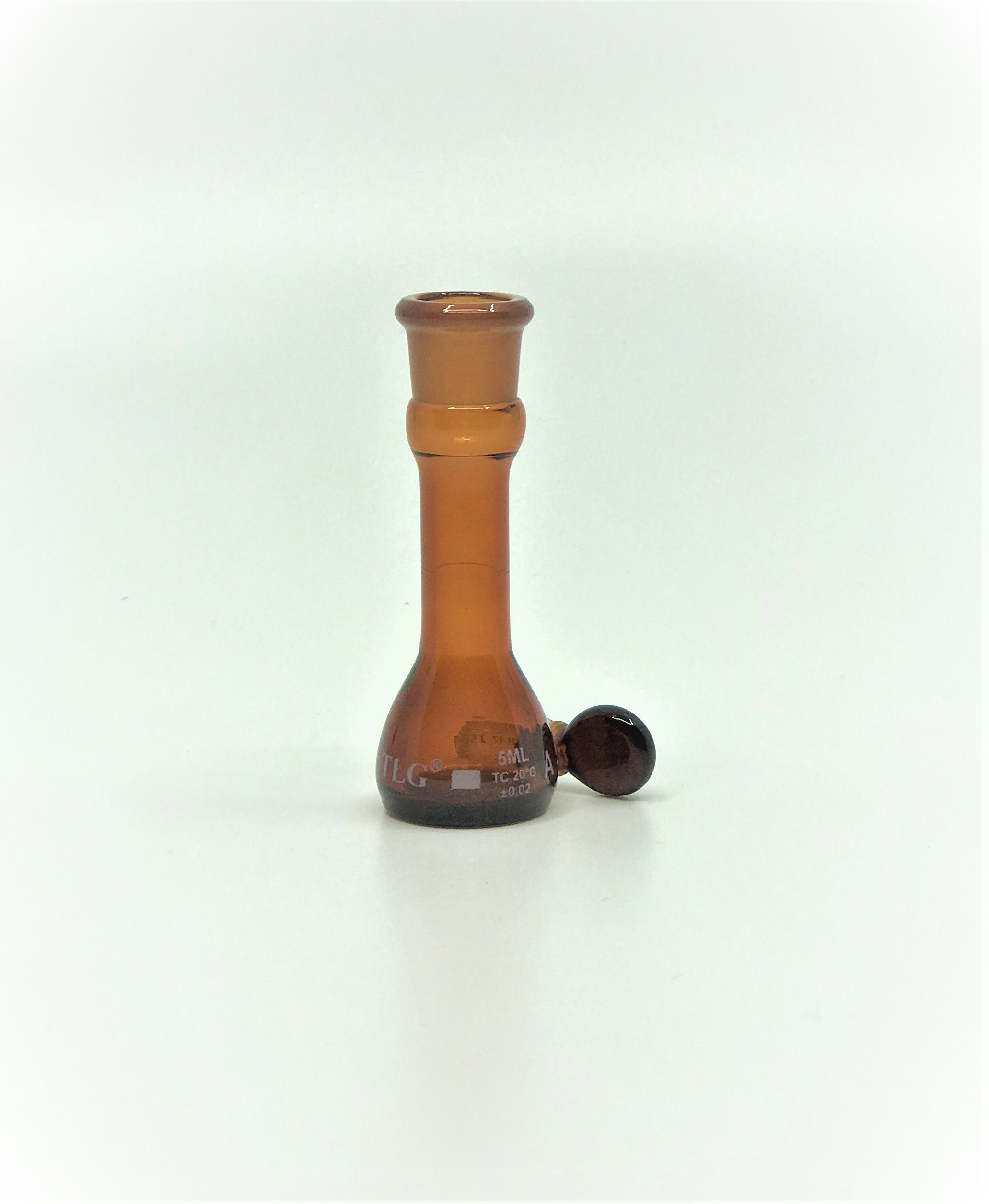 Volumetric Flask, Low Actinic Amber, 5mL, Wide Mouth, Glass Stopper#13, Class A, As Per USP Standards