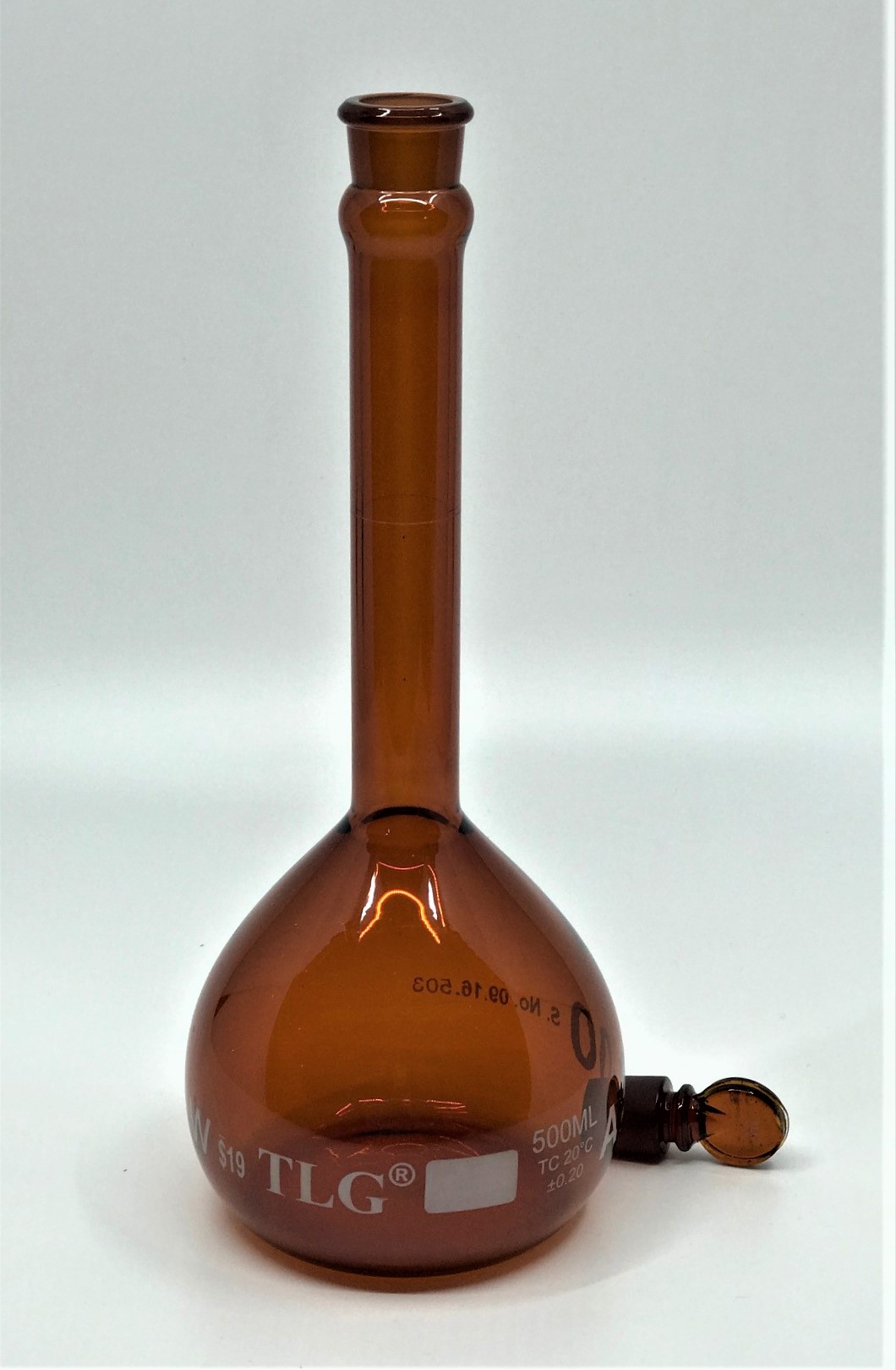 Buy Online Volumetric Flask, Low Actinic Amber, 500mL, Wide Mouth