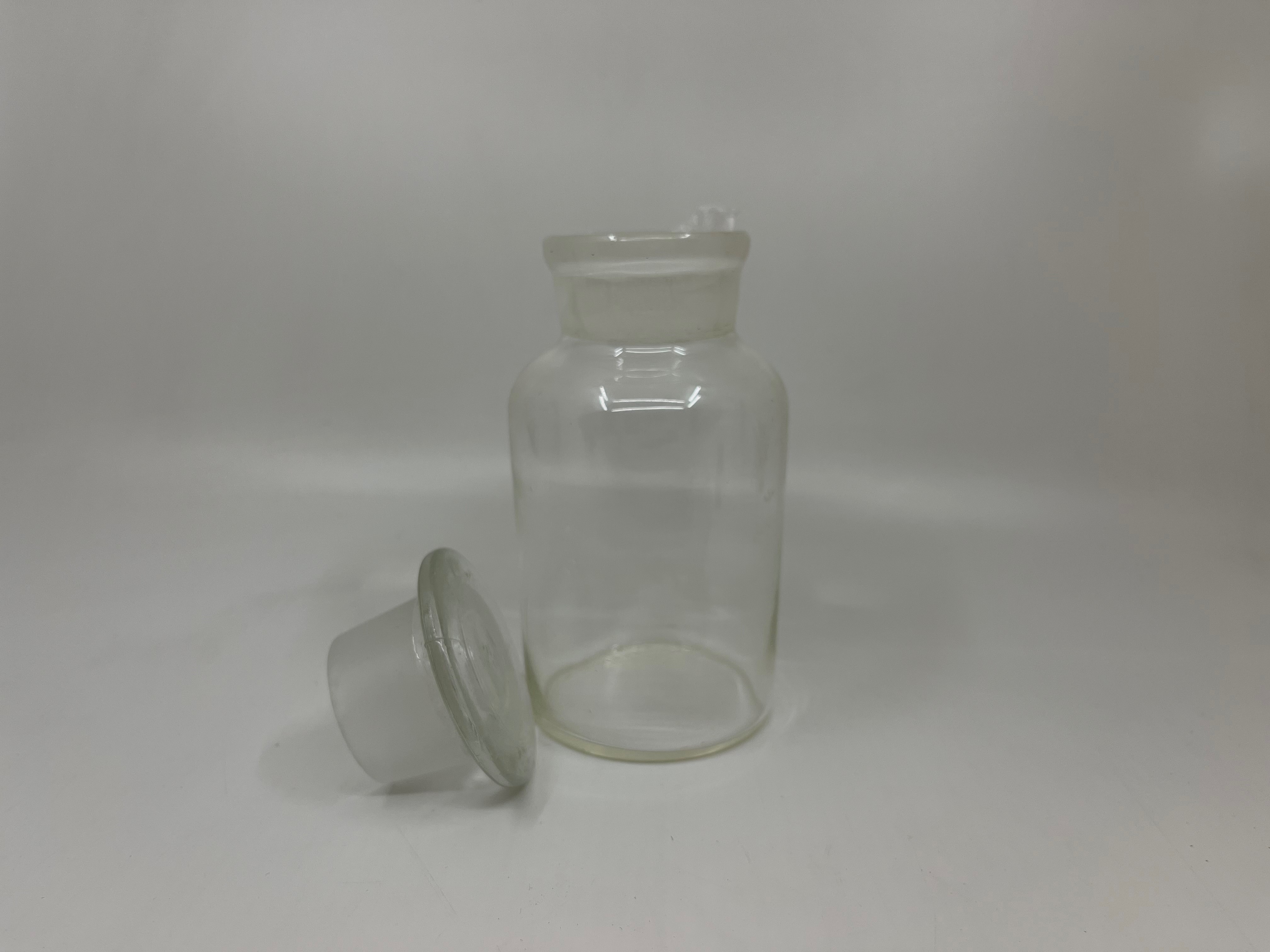 Wide Mouth Ground Stopper Reagent Bottle, 250mL